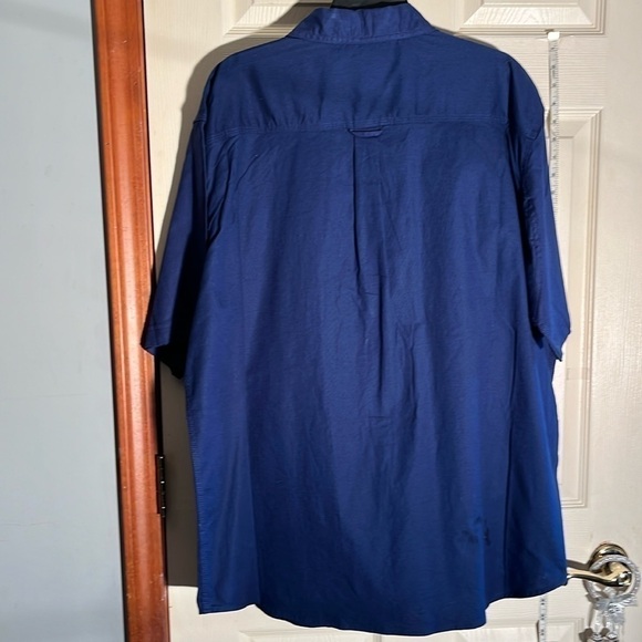 NWT-Eddie Bauer-2XL-Blue-short sleeve, stain resistant, button-down shirt - Picture 2 of 11